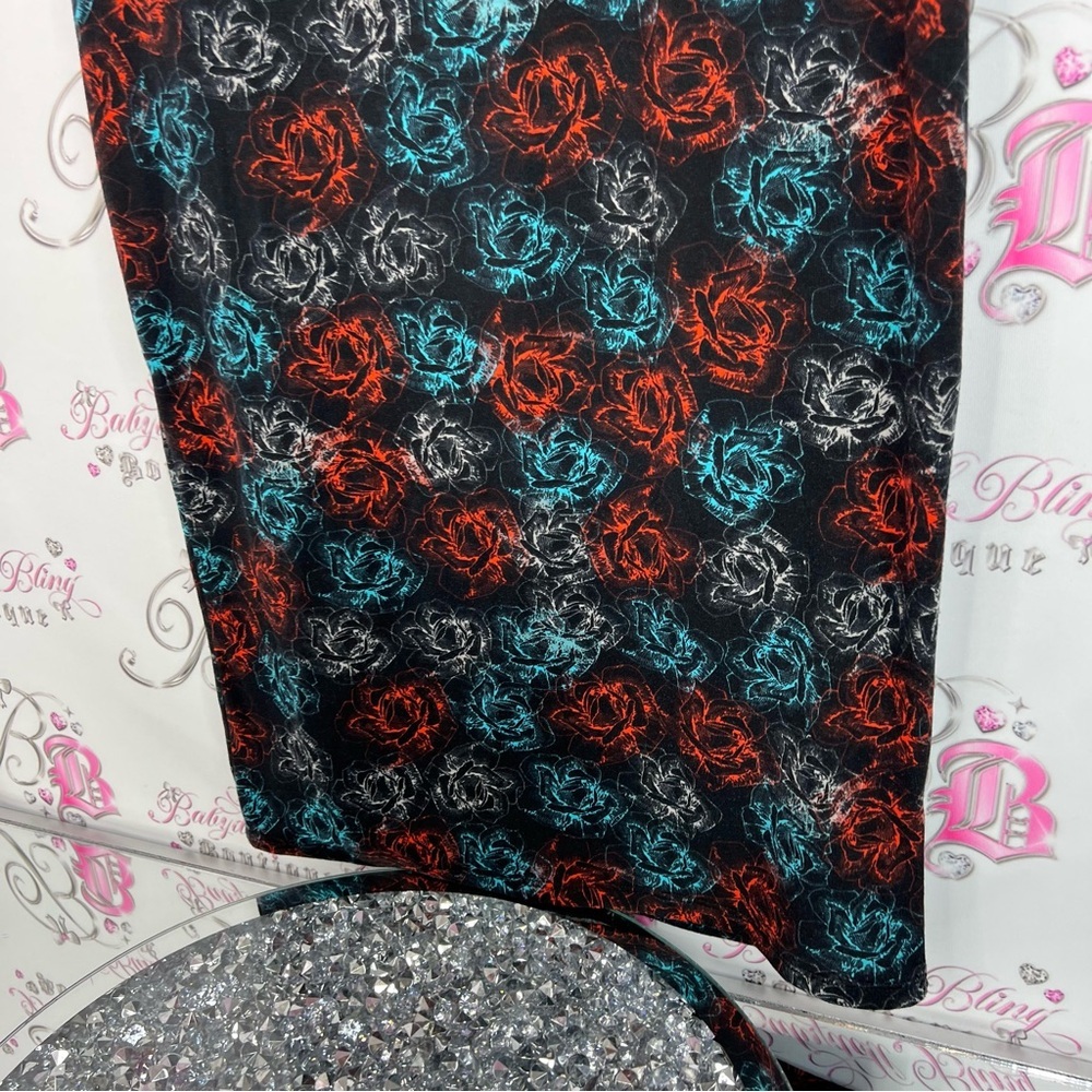 LuLaRoe dress roses pattern flowers Black Dress with Red Blue Floral Pattern - Picture 4 of 8